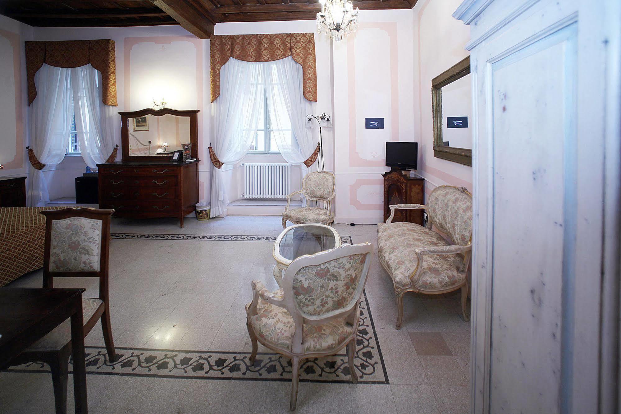 La Maison Dell'Orologio Roma Esterno foto